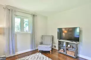 7110 Murray Ln, Annandale, VA 22003 - Photo 37