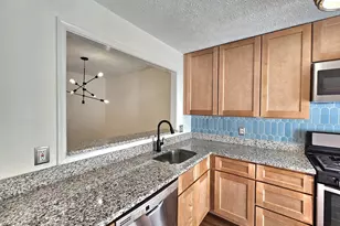 7660 Willow Point Dr, Falls Church, VA 22042 - Photo 5