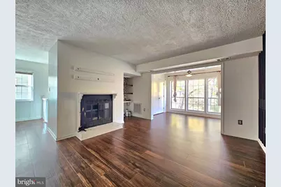 7660 Willow Point Drive, Falls Church, VA 22042 - Photo 11