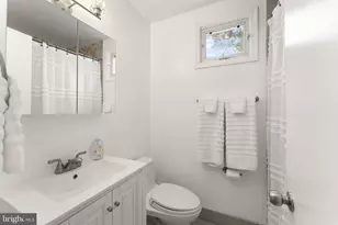 12412 Kings Lake Dr, Reston, VA 20191 - Photo 35