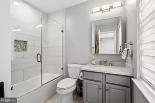 13677 Sweet Woodruff Ln, Centreville, VA 20120 - Photo 35