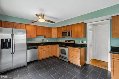 7018 Bradwood Court, Springfield, VA 22151 - Photo 13