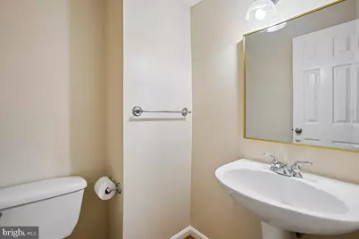 7018 Bradwood Court, Springfield, VA 22151 - Photo 17