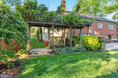 6546 Marlo Drive, Falls Church, VA 22042 - Photo 7