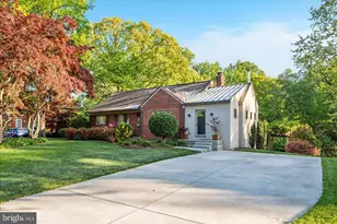 6546 Marlo Dr, Falls Church, VA 22042 - Photo 7