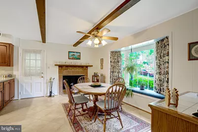 8422 Georgian Way, Annandale, VA 22003 - Photo 23