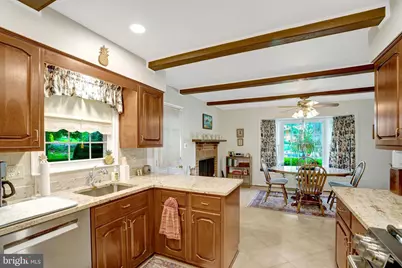 8422 Georgian Way, Annandale, VA 22003 - Photo 19
