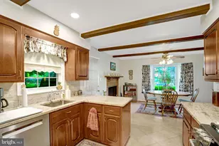 8422 Georgian Way, Annandale, VA 22003 - Photo 19