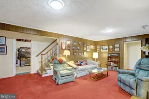 8422 Georgian Way, Annandale, VA 22003 - Photo 39