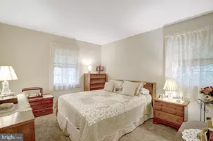 8422 Georgian Way, Annandale, VA 22003 - Photo 9