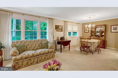 8422 Georgian Way, Annandale, VA 22003 - Photo 13