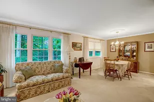 8422 Georgian Way, Annandale, VA 22003 - Photo 13