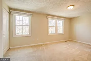 6324 Lightburn Ct, Centreville, VA 20121 - Photo 21