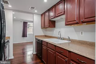 6324 Lightburn Ct, Centreville, VA 20121 - Photo 11