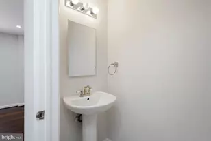 6324 Lightburn Ct, Centreville, VA 20121 - Photo 13