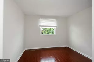 6324 Lightburn Ct, Centreville, VA 20121 - Photo 19