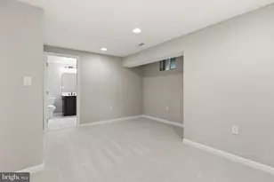 3563 Armfield Farm Dr, Chantilly, VA 20151 - Photo 39