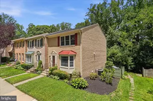 9032 Rosewall Ct, Springfield, VA 22152 - Photo 7