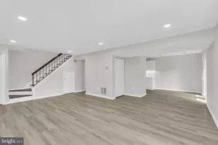 10669 Spring Oak Ct, Burke, VA 22015 - Photo 5