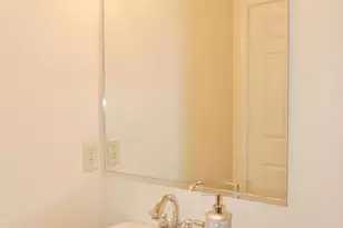 7411 Salford Ct, Alexandria, VA 22315 - Photo 9