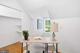 9521 Jomar Dr, Fairfax, VA 22032 - Photo 17