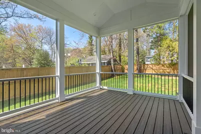 115 Saint Andrews Drive NE, Vienna, VA 22180 - Photo 33