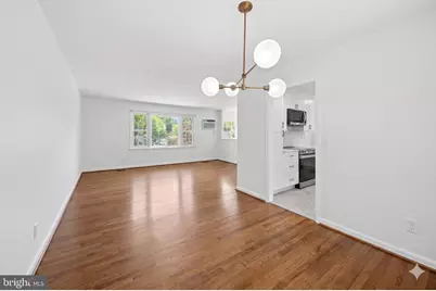 905 Carole Court SE, Vienna, VA 22180 - Photo 13
