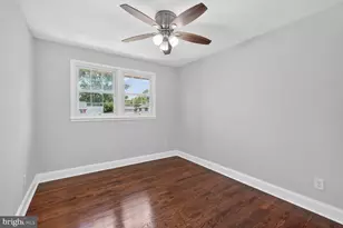8109 Carrick Ln, Springfield, VA 22151 - Photo 7