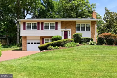 7211 Ashview Drive, Springfield, VA 22153 - Photo 1