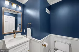 925 Woburn Ct, McLean, VA 22102 - Photo 27
