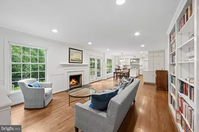 925 Woburn Court, McLean, VA 22102 - Photo 5