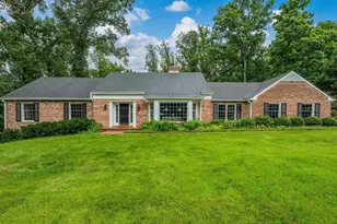 925 Woburn Ct, McLean, VA 22102 - Photo 1