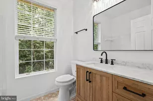 11401 Gate Hill Pl, Reston, VA 20194 - Photo 15
