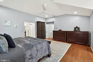 6251 Rolling Spring Ct, Springfield, VA 22152 - Photo 25