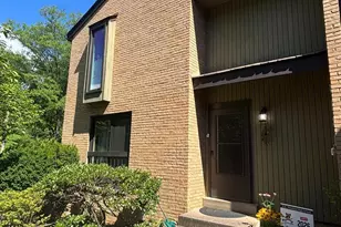 3131 Guysborough Dr, Fairfax, VA 22031 - Photo 3