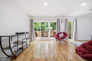 3131 Guysborough Dr, Fairfax, VA 22031 - Photo 17