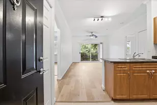 12901 Centre Park Cir, Herndon, VA 20171 - Photo 11