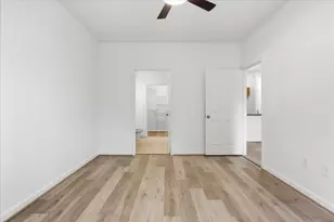 12901 Centre Park Cir, Herndon, VA 20171 - Photo 21