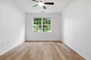 12901 Centre Park Cir, Herndon, VA 20171 - Photo 19