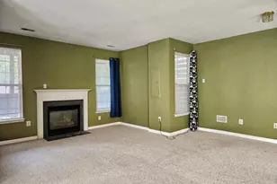 13906 Gothic Dr, Centreville, VA 20121 - Photo 41