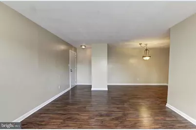 515 Florida Avenue #102, Herndon, VA 20170 - Photo 3