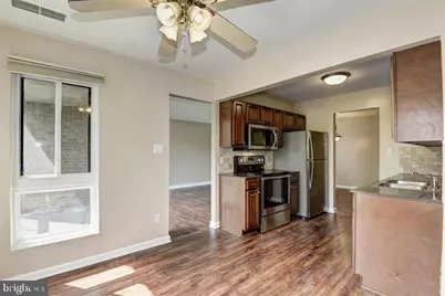515 Florida Avenue #102, Herndon, VA 20170 - Photo 13