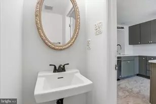 1660 Harvest Green Ct, Reston, VA 20194 - Photo 5