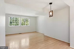 1660 Harvest Green Ct, Reston, VA 20194 - Photo 9