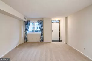 1951 Sagewood Ln, Reston, VA 20191 - Photo 3
