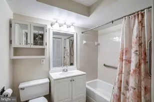 1951 Sagewood Ln, Reston, VA 20191 - Photo 5