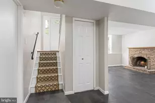 12821 Longleaf Ln, Herndon, VA 20170 - Photo 29