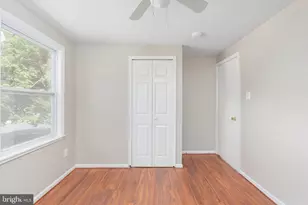 12821 Longleaf Ln, Herndon, VA 20170 - Photo 19