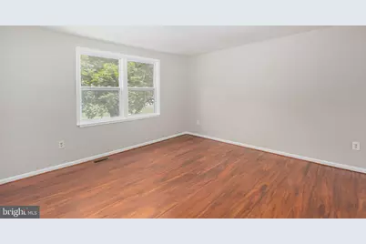 12821 Longleaf Lane, Herndon, VA 20170 - Photo 7
