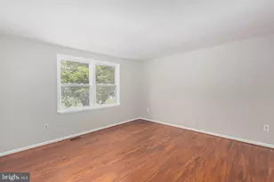 12821 Longleaf Ln, Herndon, VA 20170 - Photo 7